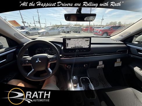 New 2026 Mitsubishi Outlander ES image 17