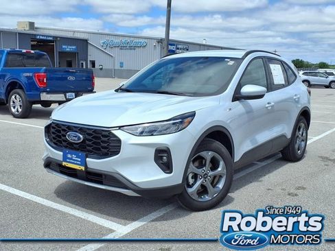 Certified 2025 Ford Escape ST-Line Select w/ Tech Pack #1 AWD/4WD image 1