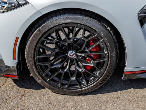 Used 2023 BMW M4 CSL RWD image 13
