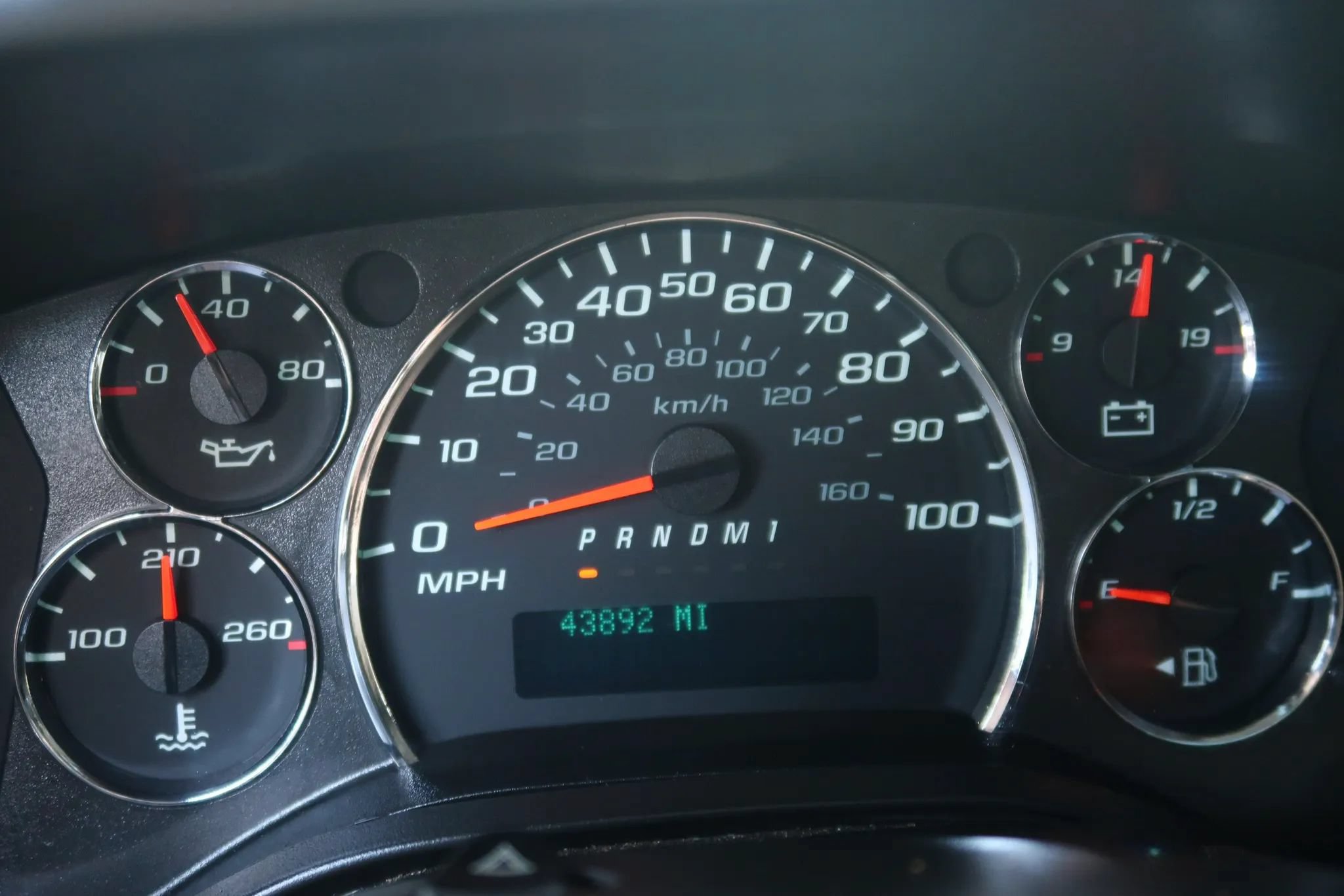 Used 2017 Chevrolet Express 2500 Extended RWD image 29