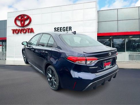 Used 2023 Toyota Corolla SE w/ SE Premium Package FWD image 7