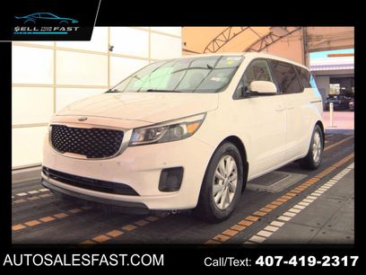 Used 2017 Kia Sedona LX w/ LX Essentials Premium Package