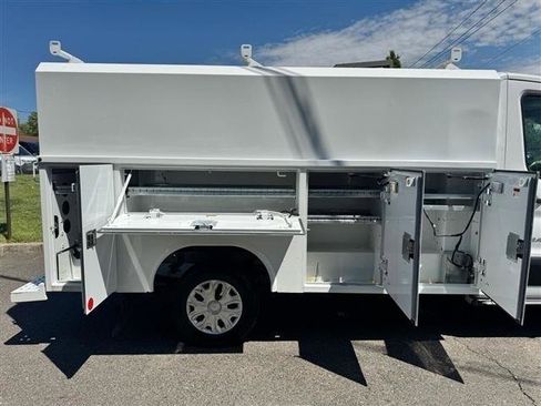 Used 2019 Ford Transit 350 138 w/ Interior Upgrade Package RWD image 12
