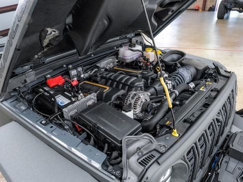 Used 2024 Jeep Wrangler Unlimited Rubicon 392 image 93