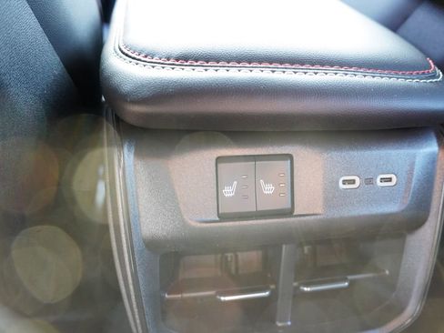 New 2026 Dodge Charger R/T AWD/4WD image 12