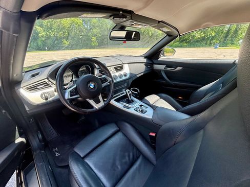 Used 2009 BMW Z4 sDrive35i RWD image 9
