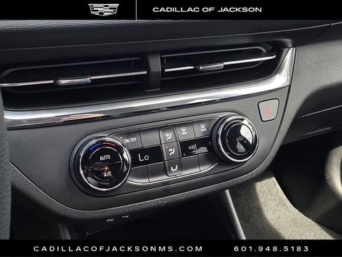 Used 2025 Buick Envista Preferred FWD image 14