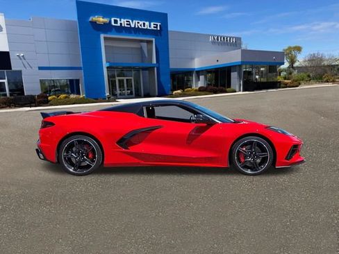 Used 2021 Chevrolet Corvette Stingray Preferred Conv w/ Z51 Performance Package RWD image 27