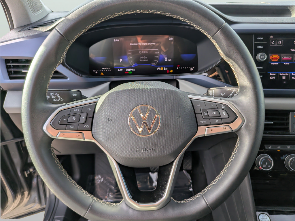 Certified 2023 Volkswagen Taos SE w/ Panoramic Sunroof Package FWD image 25