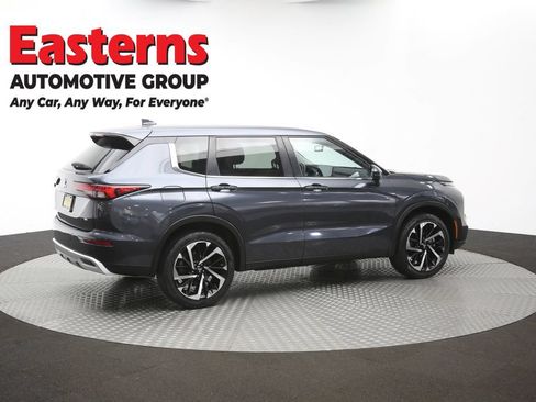 Used 2024 Mitsubishi Outlander SE FWD image 44