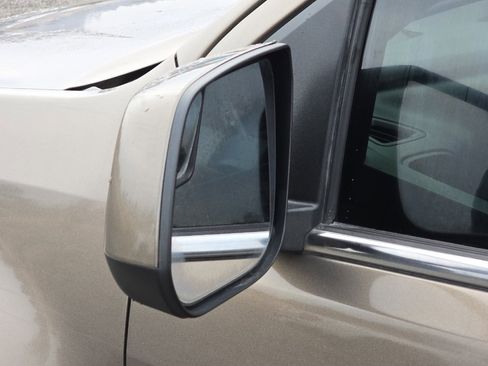 Used 2016 Chevrolet Colorado LT w/ LT Convenience Package image 51