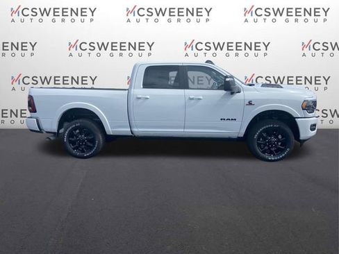 Used 2024 RAM 2500 Limited AWD/4WD image 2