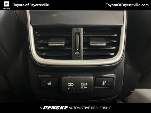 Used 2021 Subaru Outback Touring w/ Popular Package #2 AWD/4WD image 12