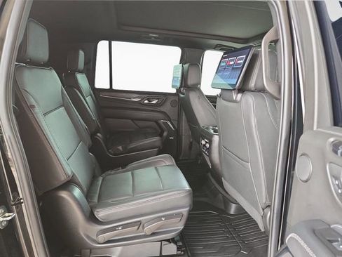 Used 2023 GMC Yukon XL Denali w/ Max Trailering Package AWD/4WD image 35