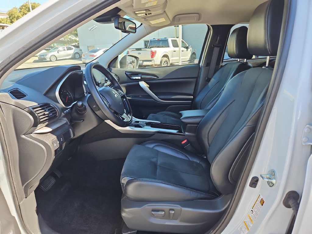 Used 2025 Mitsubishi Eclipse Cross SE AWD/4WD image 23