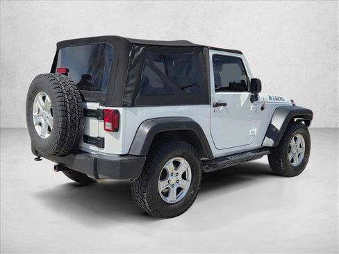 Used 2017 Jeep Wrangler Sport AWD/4WD image 5