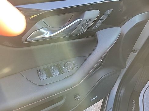 Used 2025 Chevrolet Blazer RS w/ Enhanced Convenience Package image 6