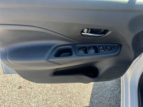 New 2025 Nissan Versa SV w/ Trunk Package image 11