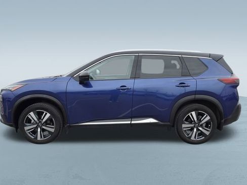 Used 2023 Nissan Rogue SL image 4