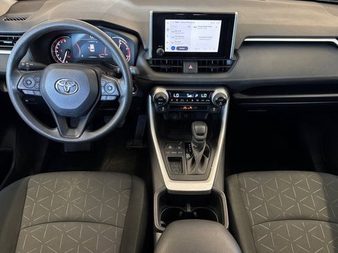 Used 2025 Toyota RAV4 XLE FWD image 16