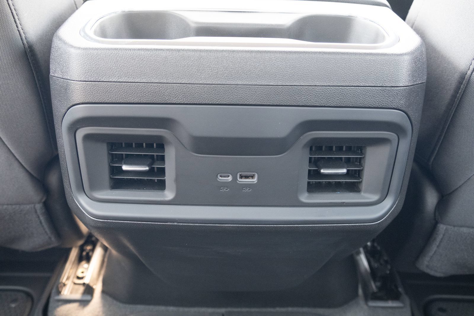 Used 2025 Chevrolet Silverado 1500 RST w/ Z71 Off-Road Package AWD/4WD image 16