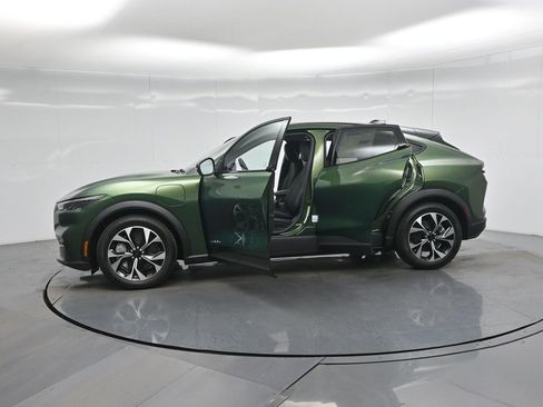 New 2026 Ford Mustang Mach-E Select image 32