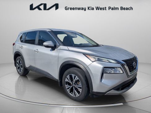Used 2023 Nissan Rogue SV FWD image 1