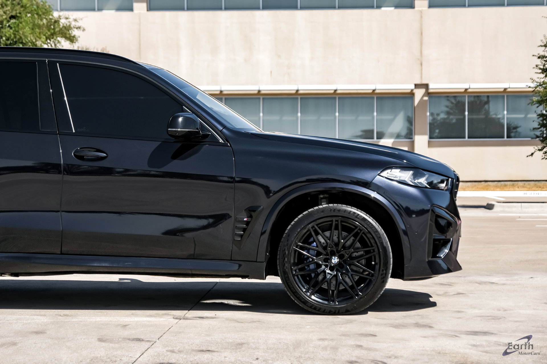 Used 2025 BMW X5 M Competition w/ Executive Package AWD/4WD image 21