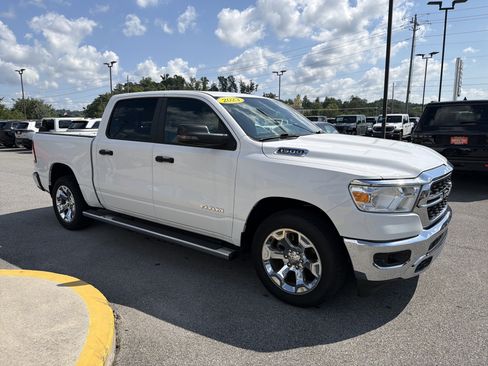 Used 2023 RAM 1500 Big Horn AWD/4WD image 6