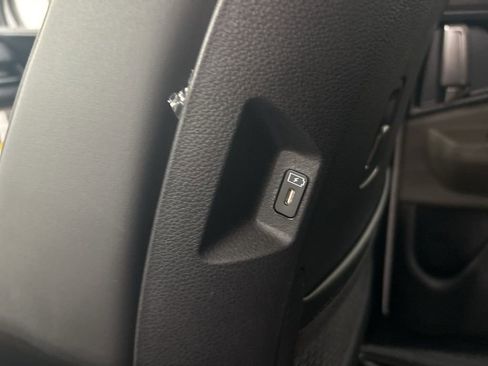 New 2026 Kia Carnival image 25