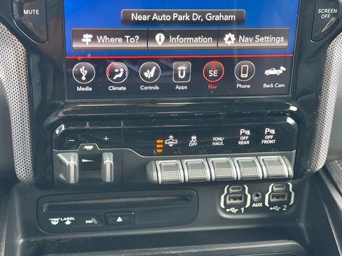 Used 2019 RAM 1500 Limited AWD/4WD image 33