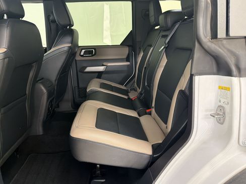 Certified 2023 Ford Bronco Wildtrak AWD/4WD image 24