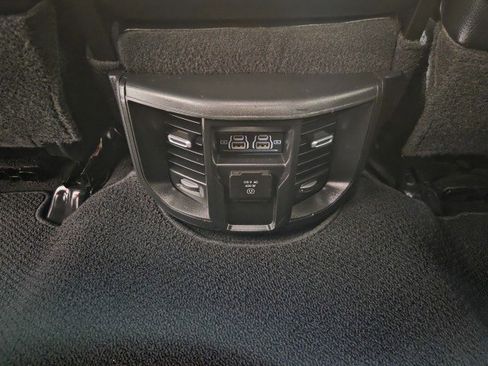 Used 2024 RAM 2500 Laramie image 82