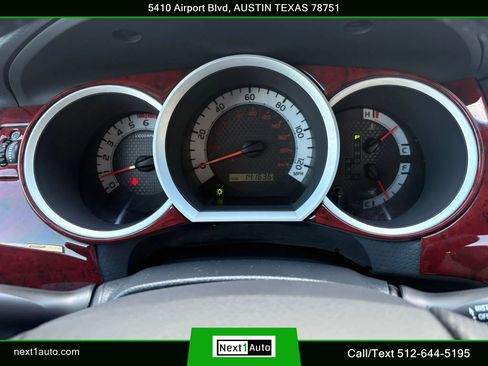 Used 2014 Toyota Tacoma PreRunner w/ TRD Sport Package image 22