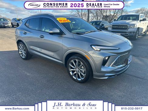 Used 2024 Buick Encore GX Avenir w/ Avenir Technology Package image 1