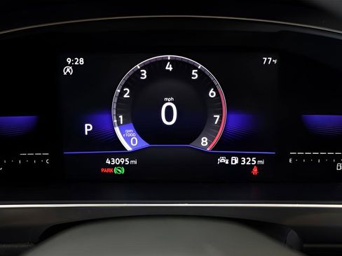 Used 2023 Volkswagen Tiguan S image 23