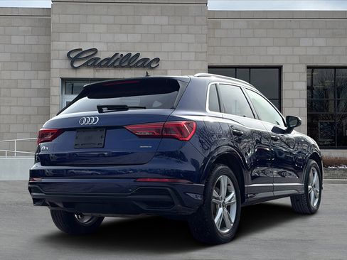 Used 2021 Audi Q3 2.0T Premium w/ Convenience Package image 3