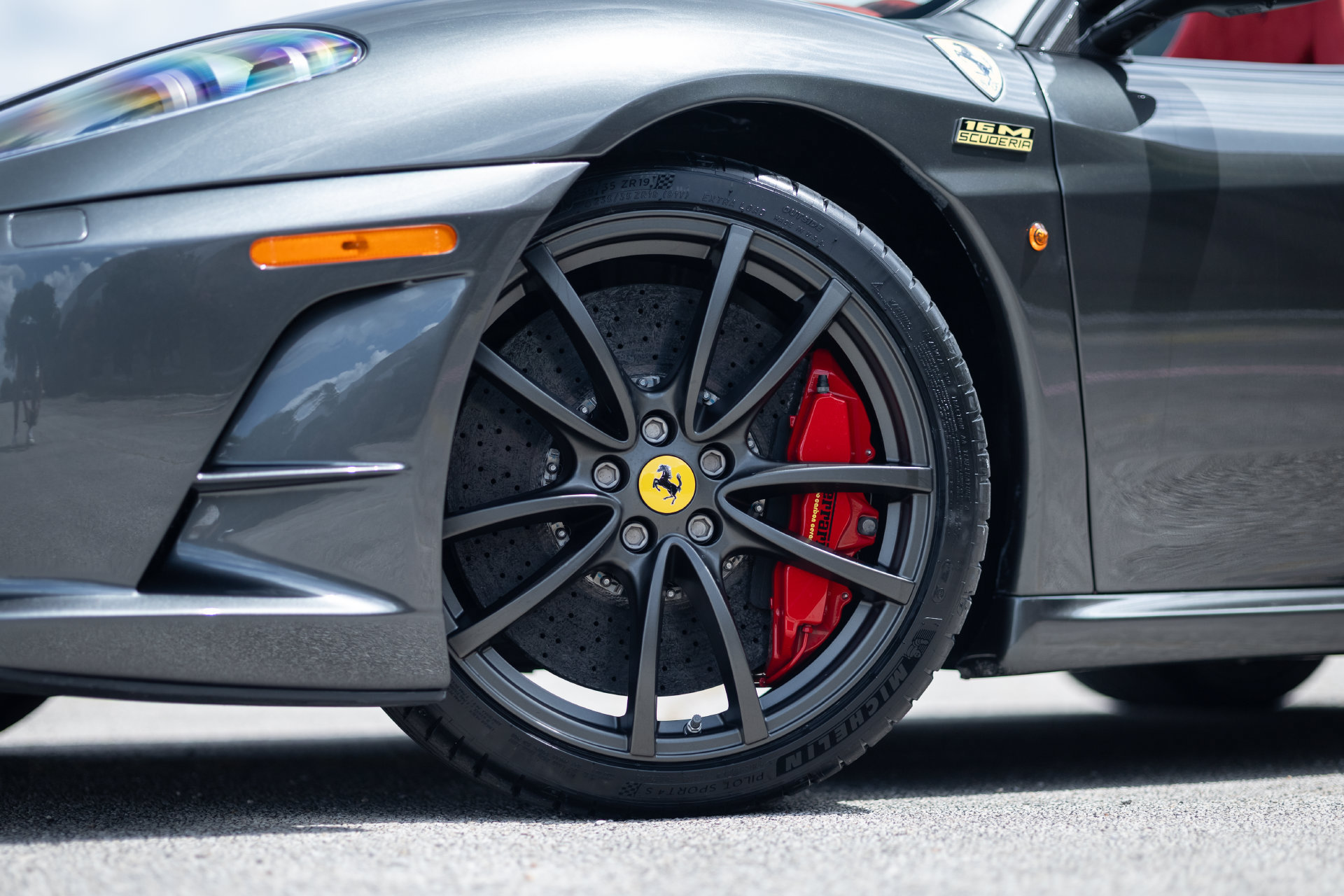 Used 2009 Ferrari F430 Scuderia RWD image 9