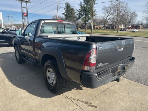 Used 2011 Toyota Tacoma 4x4 Regular Cab image 5