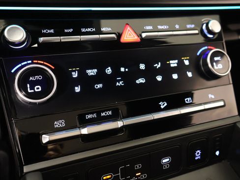 Used 2024 Hyundai Santa Fe Calligraphy image 8