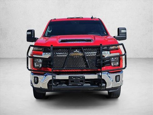 Used 2025 Chevrolet Silverado 3500 LT AWD/4WD image 2