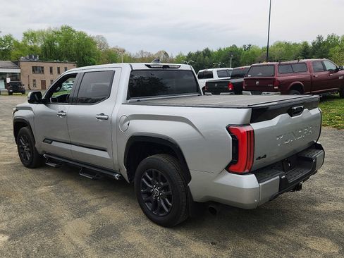 Used 2023 Toyota Tundra Platinum AWD/4WD image 4