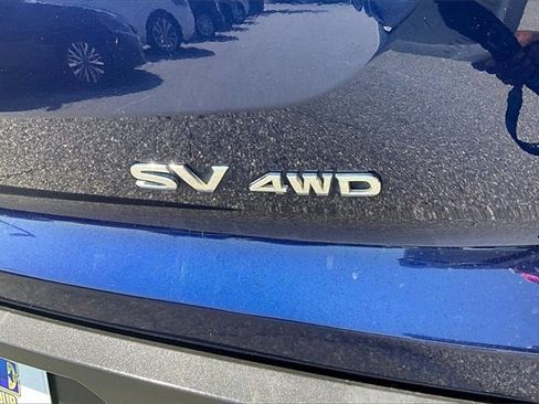 Used 2022 Nissan Pathfinder SV image 24