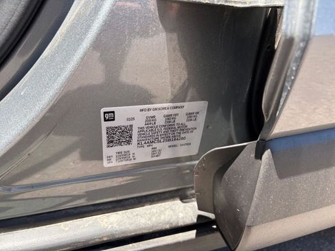 Used 2025 Buick Encore GX Preferred AWD/4WD image 28