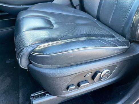 Used 2023 Hyundai Palisade Calligraphy image 19