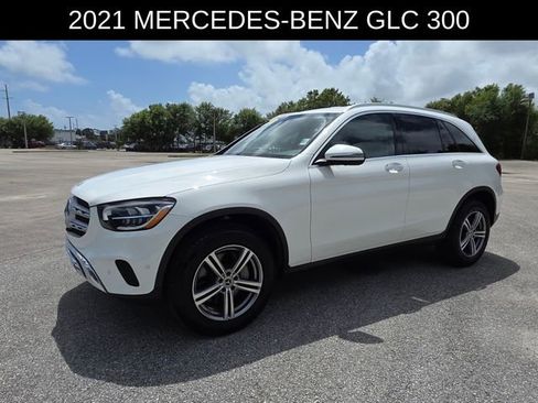 Used 2021 Mercedes-Benz GLC 300 image 7