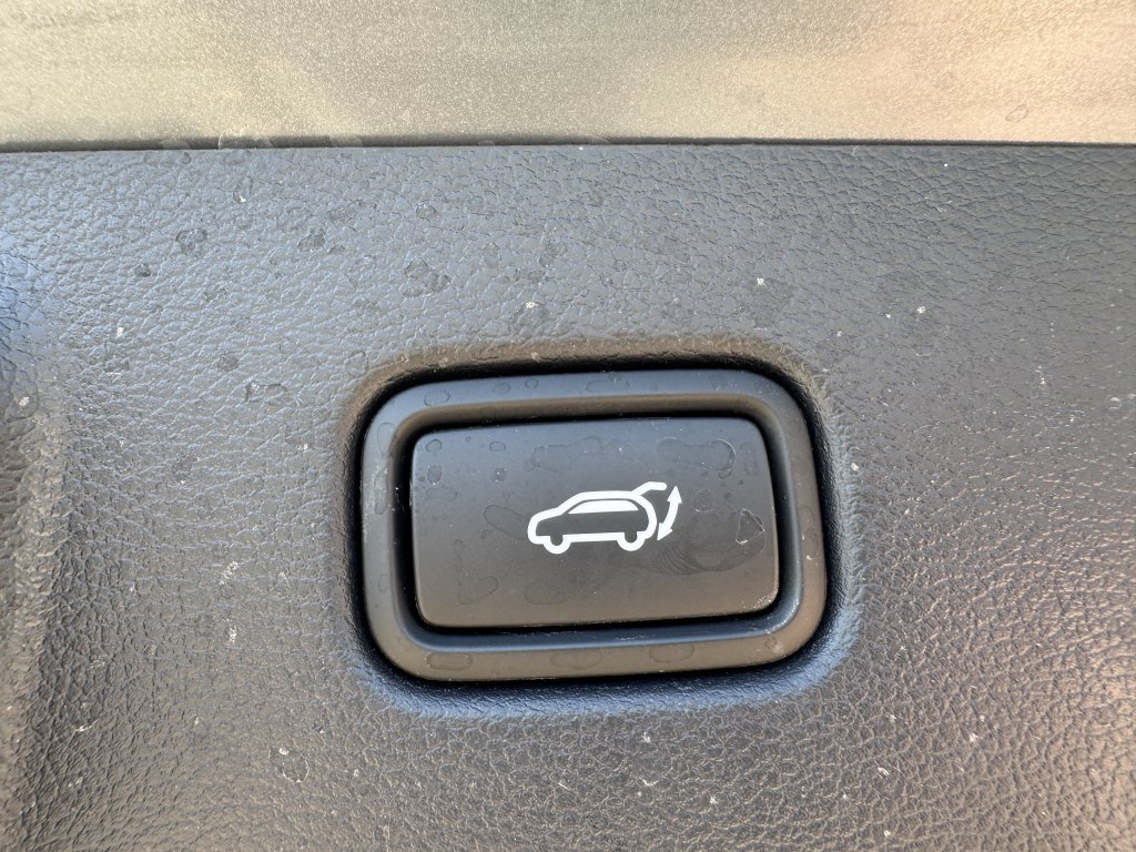 Used 2024 Hyundai Palisade Limited FWD image 43