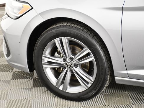 Used 2024 Volkswagen Jetta SE FWD image 51