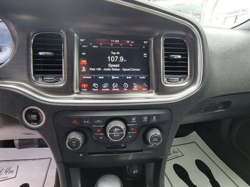 Used 2014 Dodge Charger R/T RWD image 15