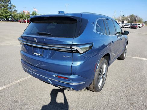 New 2026 Buick Enclave Avenir w/ Super Cruise Package image 3